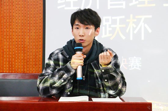 6e58aada586e446198077cdb2fecf1a4.jpg 评委点评.JPG