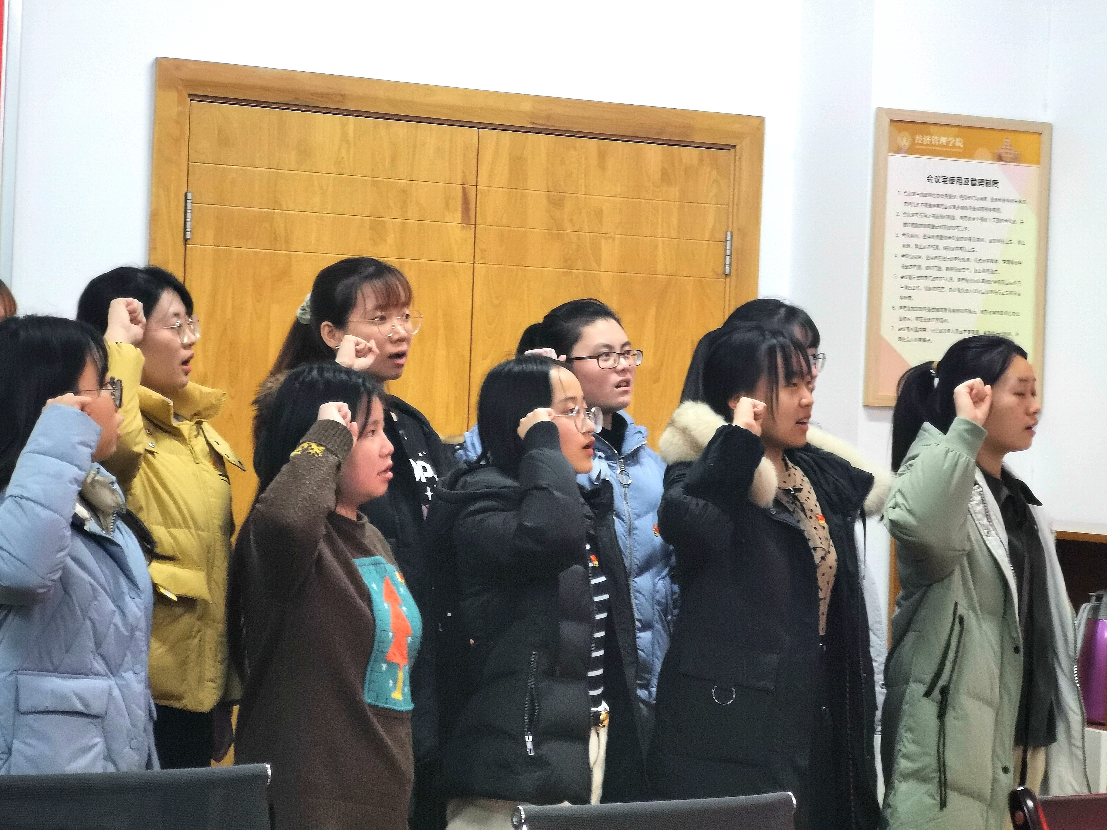 bd3a48fe46df416fb5a775d7ae255616.jpg bd3a48fe46df416fb5a775d7ae255616.jpg