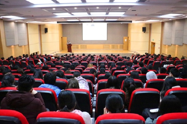 104e8b2692ef463ea2f2b3f6de5e6b1c.jpg 报告现场.JPG