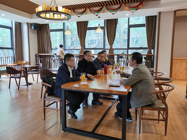 9f06234c19a947e8bd64123f8e24bac6.jpg 111.jpg