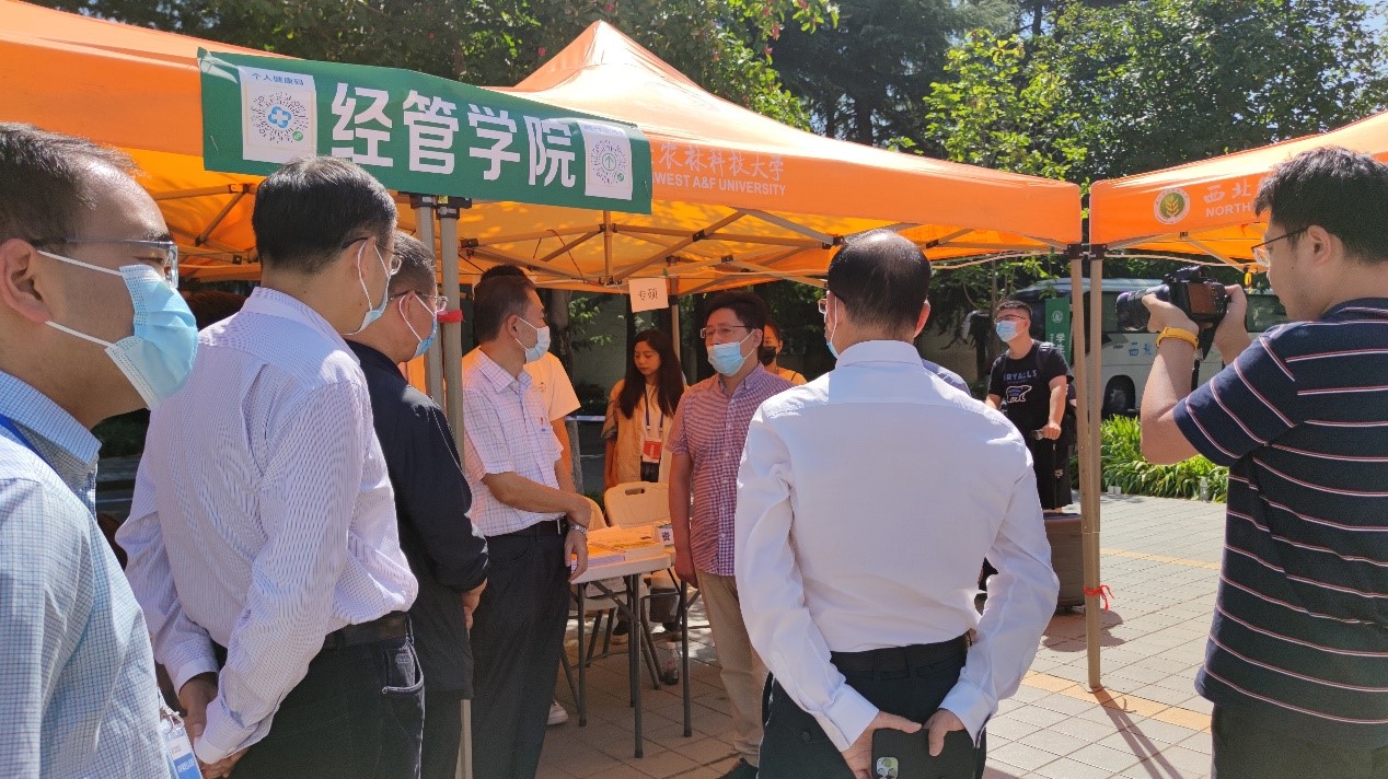 81acf04b9e3c43a09487af2b0262b152.jpg 81acf04b9e3c43a09487af2b0262b152.jpg