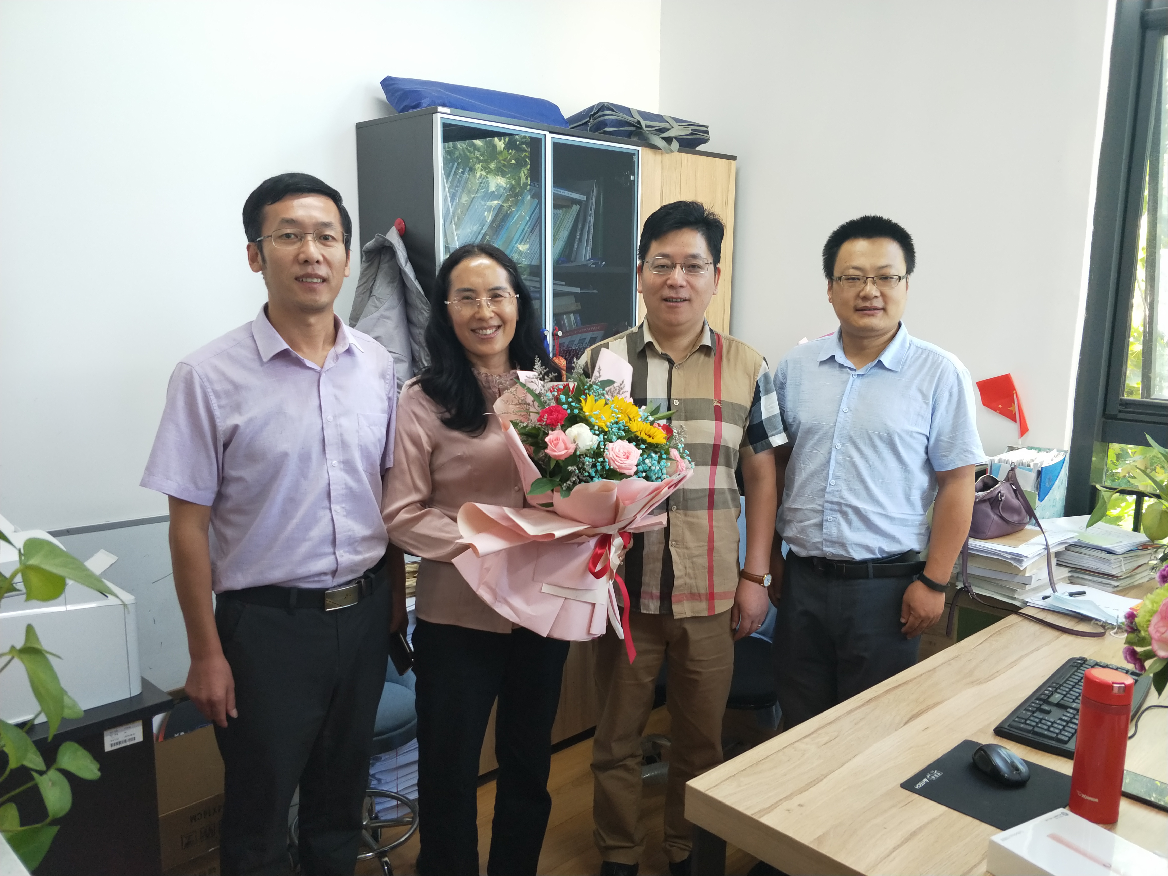 8d17df487dee4f4ca48f6243f5d874b7.jpg 8d17df487dee4f4ca48f6243f5d874b7.jpg