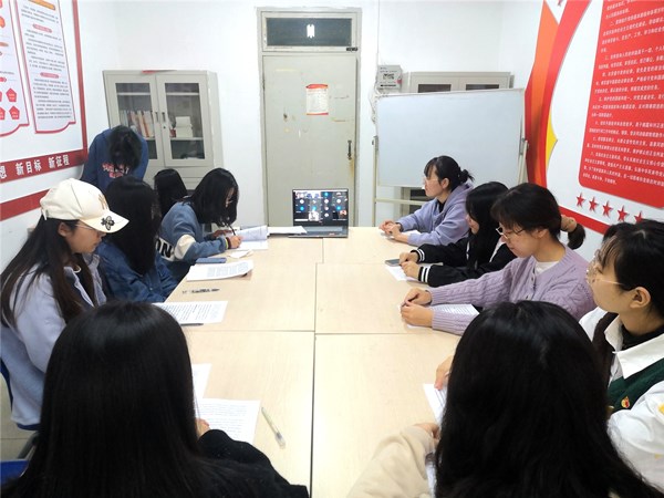 2c5ae2054fe0434ba8878c54df4915a2.jpg E6CA092450E820DE0744FCE2CCA03D74_副本.jpg