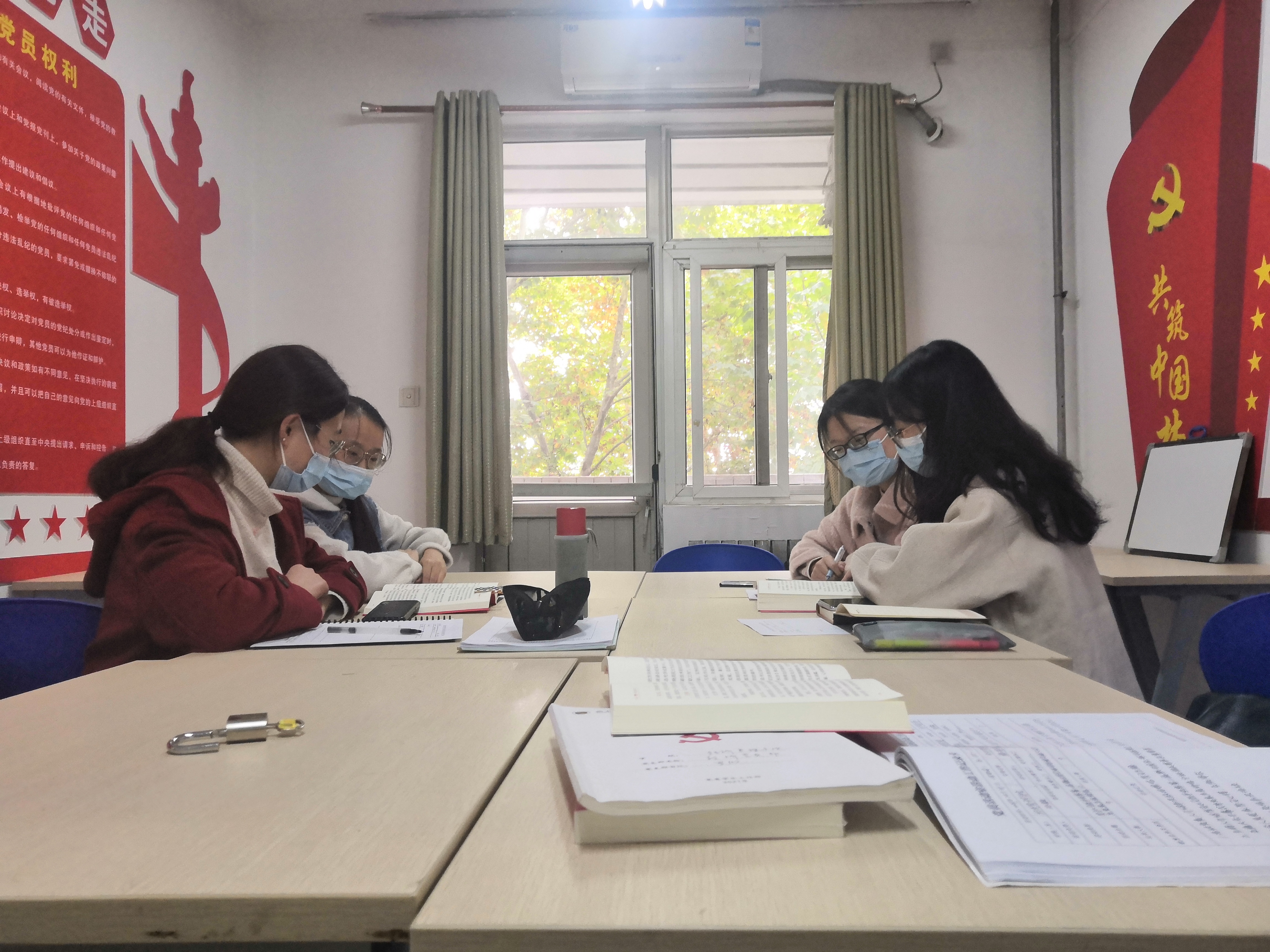 8dc02416b8e04f85a92615f87e0a7ec6.jpg 8dc02416b8e04f85a92615f87e0a7ec6.jpg