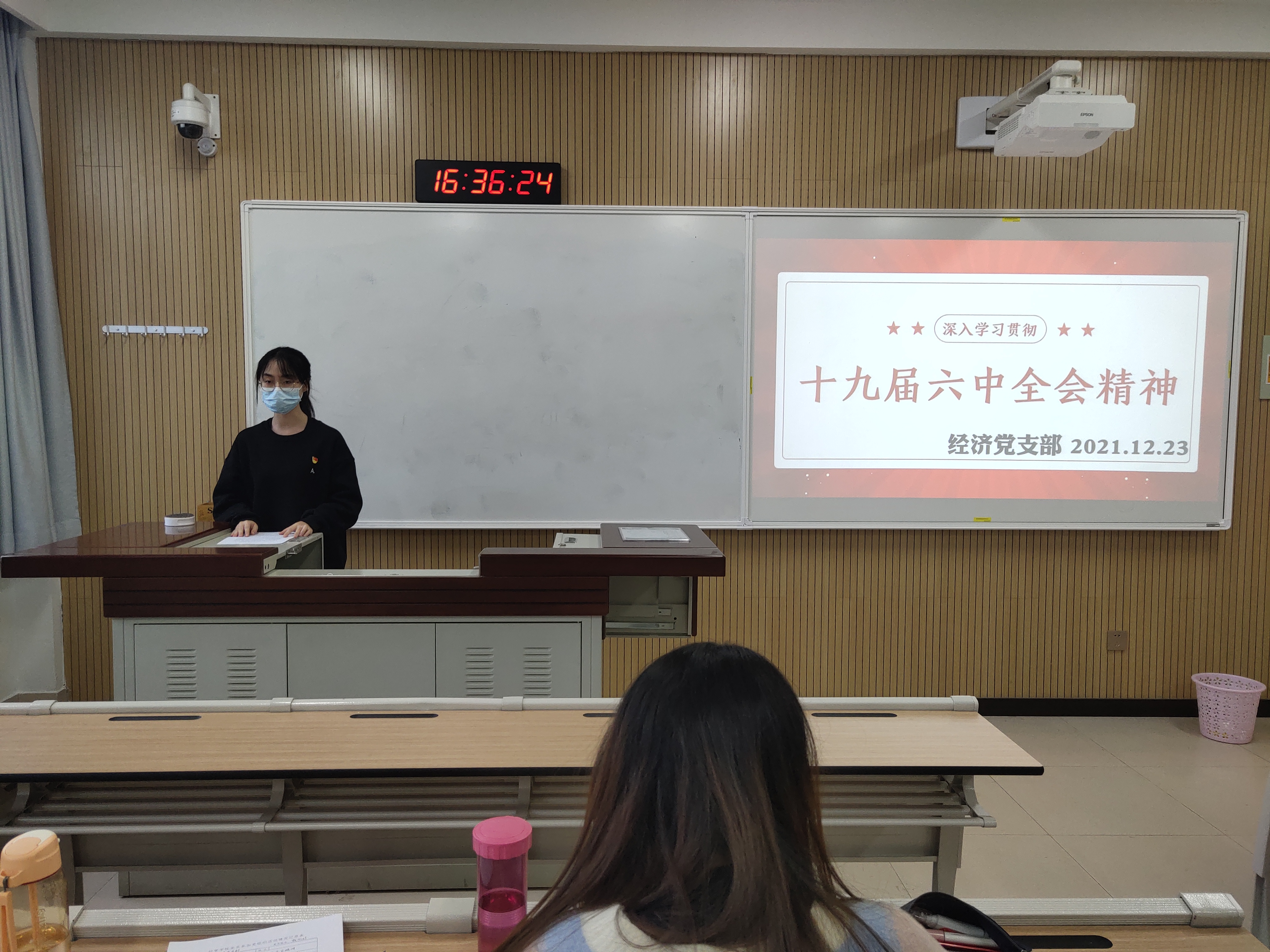 413a89f29d694e8f8d4d3c2f6197c790.jpg 413a89f29d694e8f8d4d3c2f6197c790.jpg