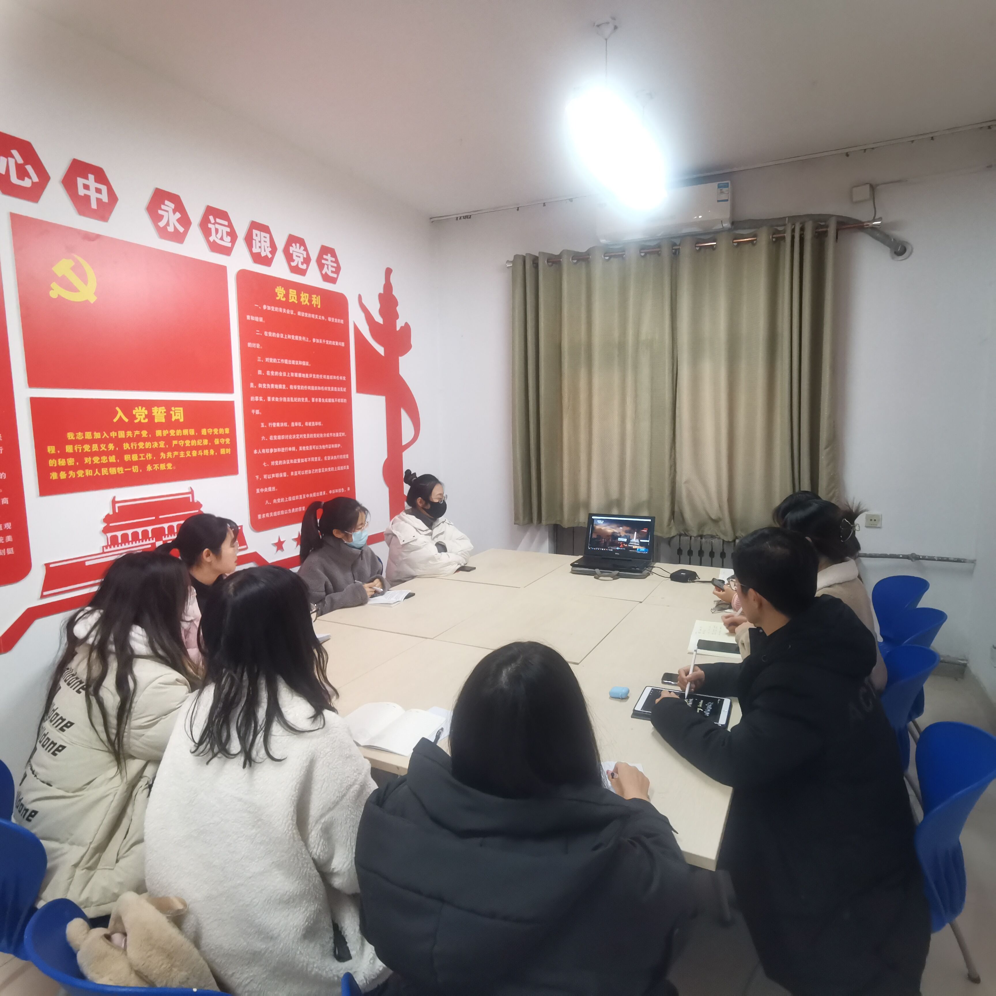 8f7863ec4bc747a385834c40b1adc22a.jpg 8f7863ec4bc747a385834c40b1adc22a.jpg