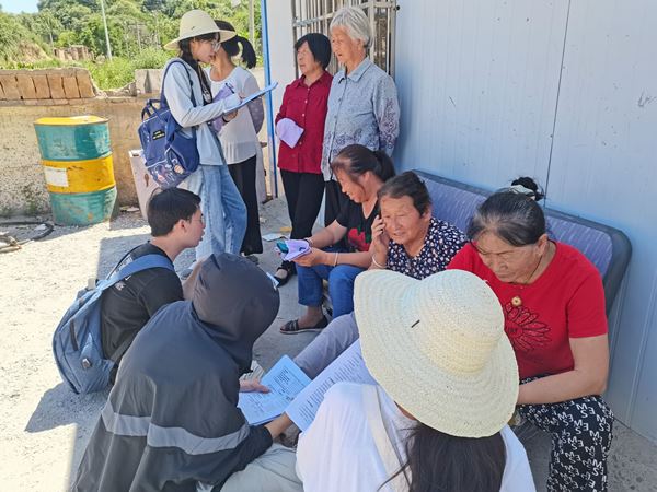 0318f33adb784c04b240f9b090213d84.jpg 2.jpg