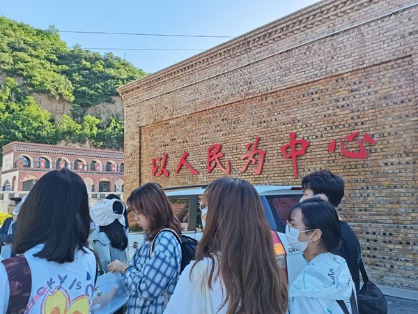 1f157692e0df4b3daf46147e15b4a1d9.jpg 4.jpg