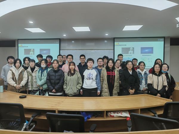 76efa46d569f4ba2a57322618e4acce8.jpg 2.jpg