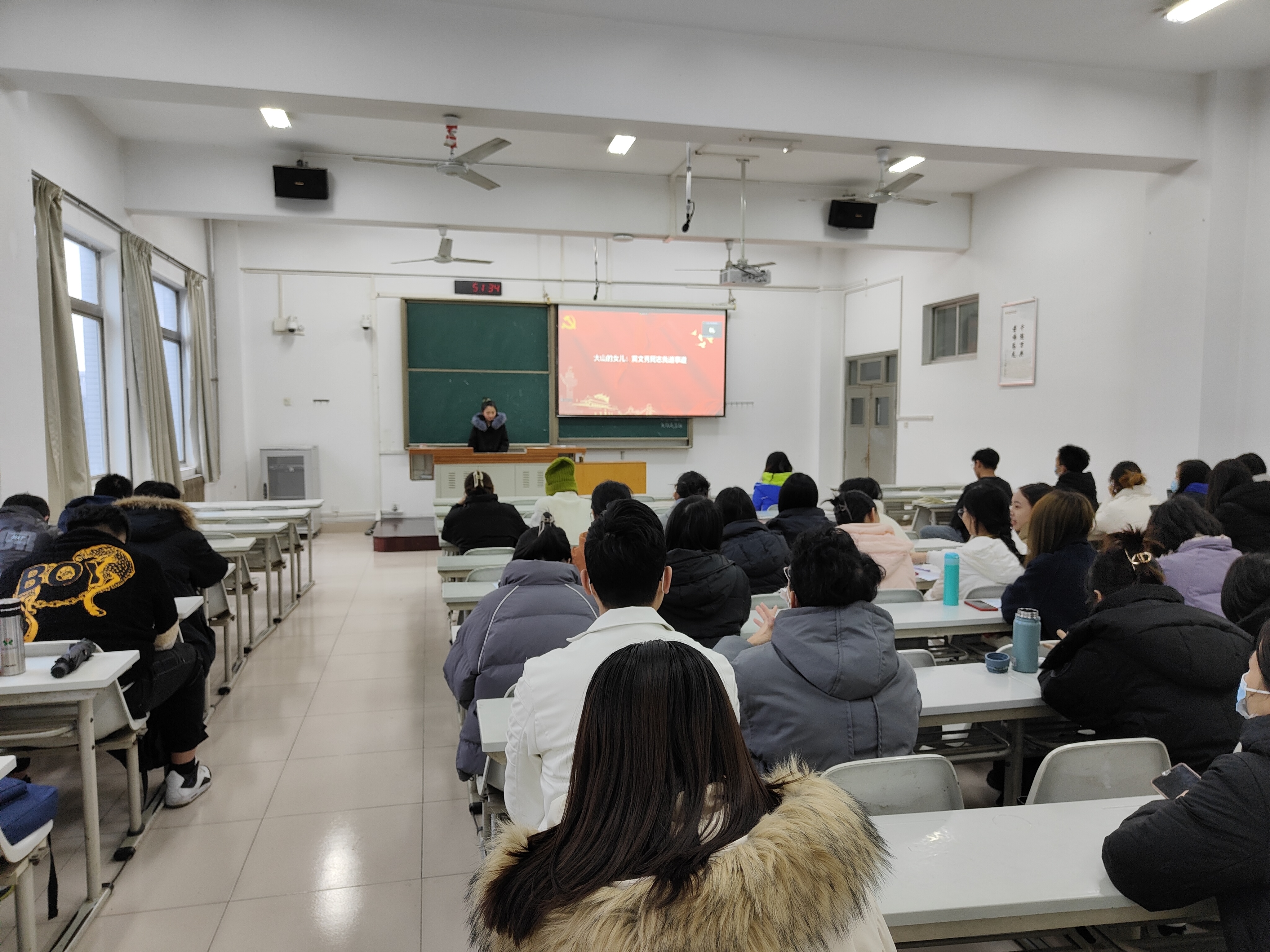 f82d434cd09444299ad9e5da62bebca9.jpg f82d434cd09444299ad9e5da62bebca9.jpg