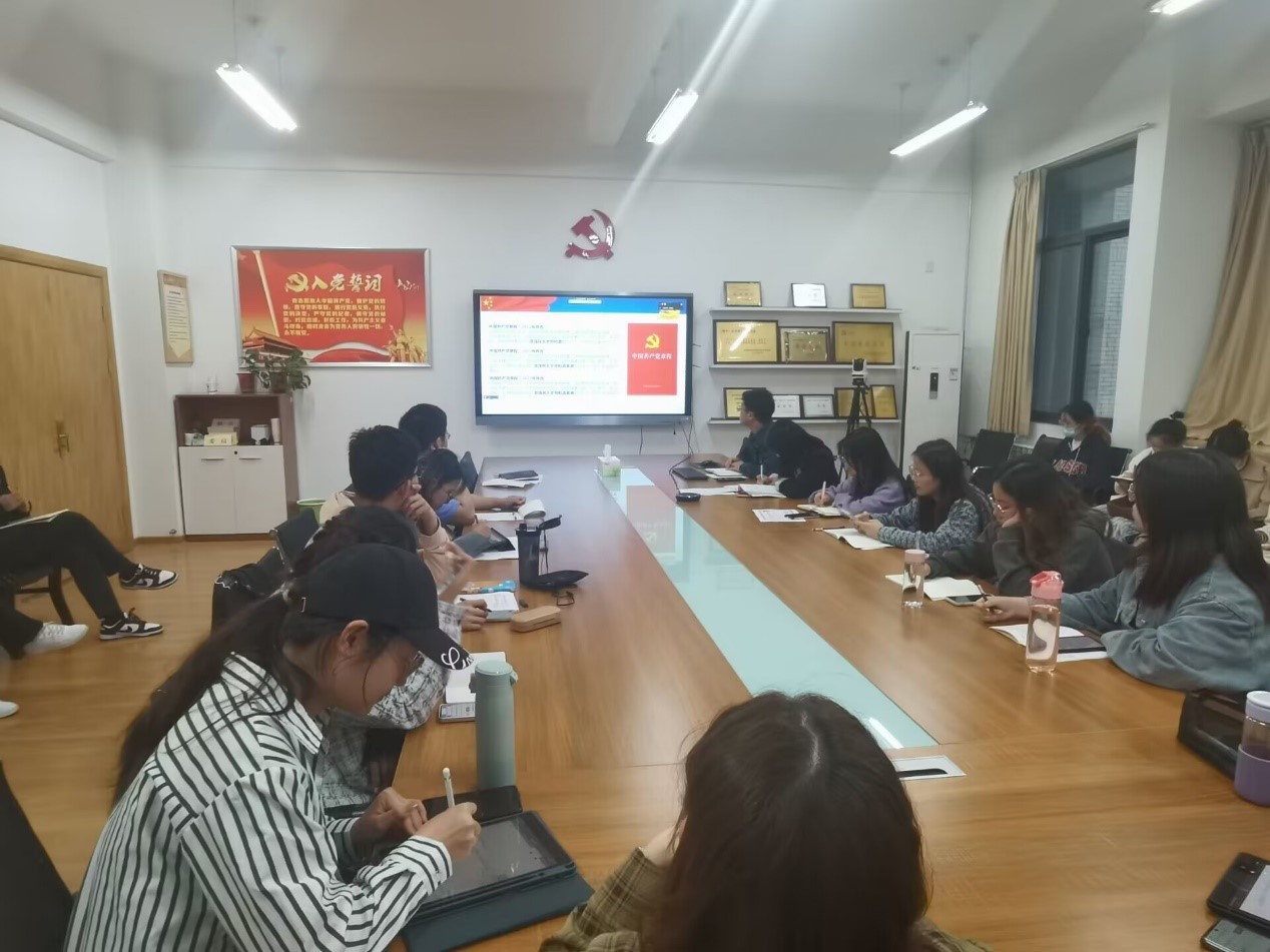 7e3529f061974fbebaa983857b3415f8.jpg 7e3529f061974fbebaa983857b3415f8.jpg