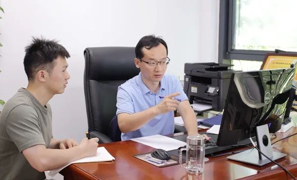 870faef1bc4140d3b5d896edc3f728c5.jpg 870faef1bc4140d3b5d896edc3f728c5.jpg