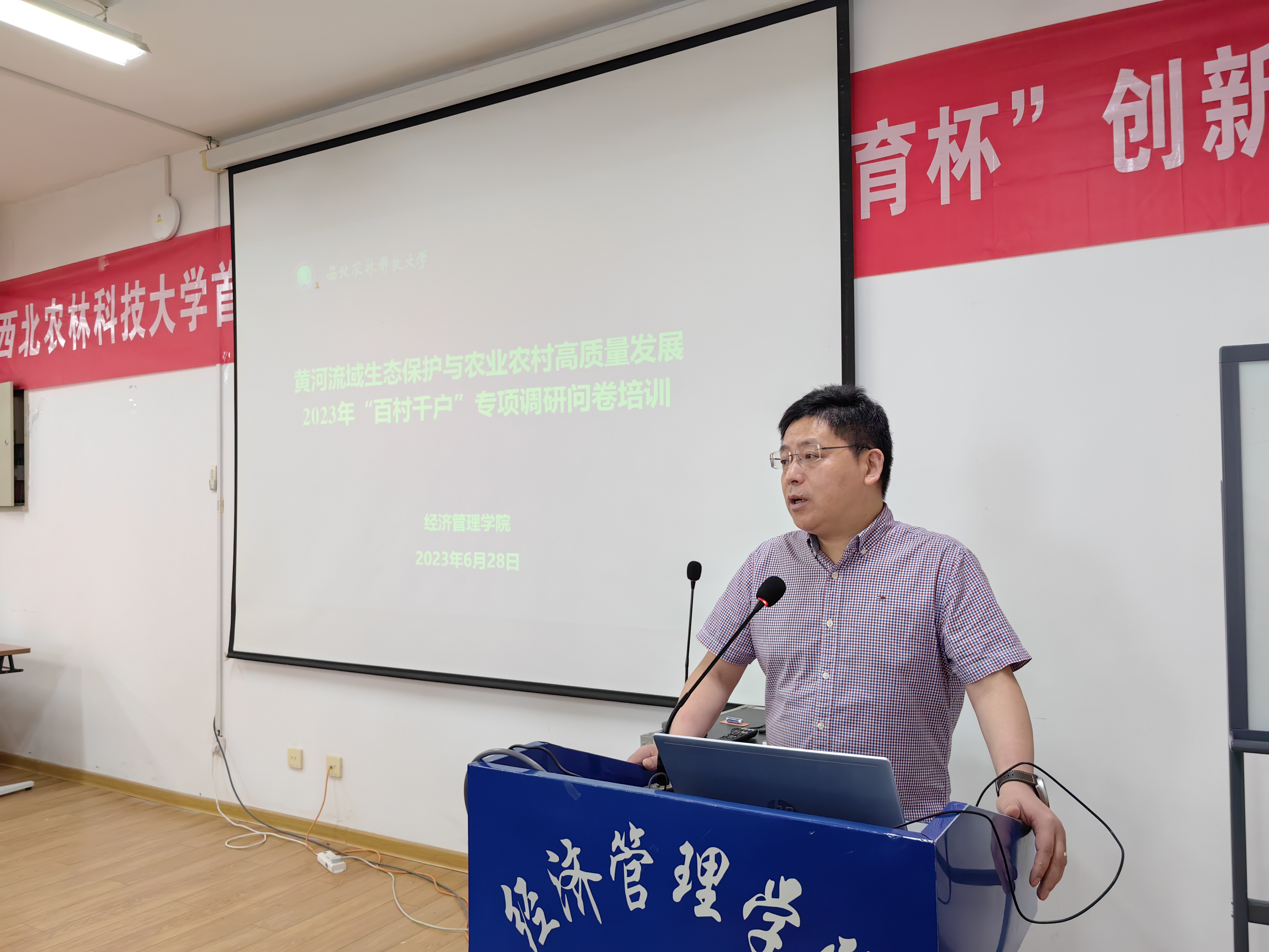 d333c55e5b8c4cbaa76b82d3ed690342.jpg d333c55e5b8c4cbaa76b82d3ed690342.jpg