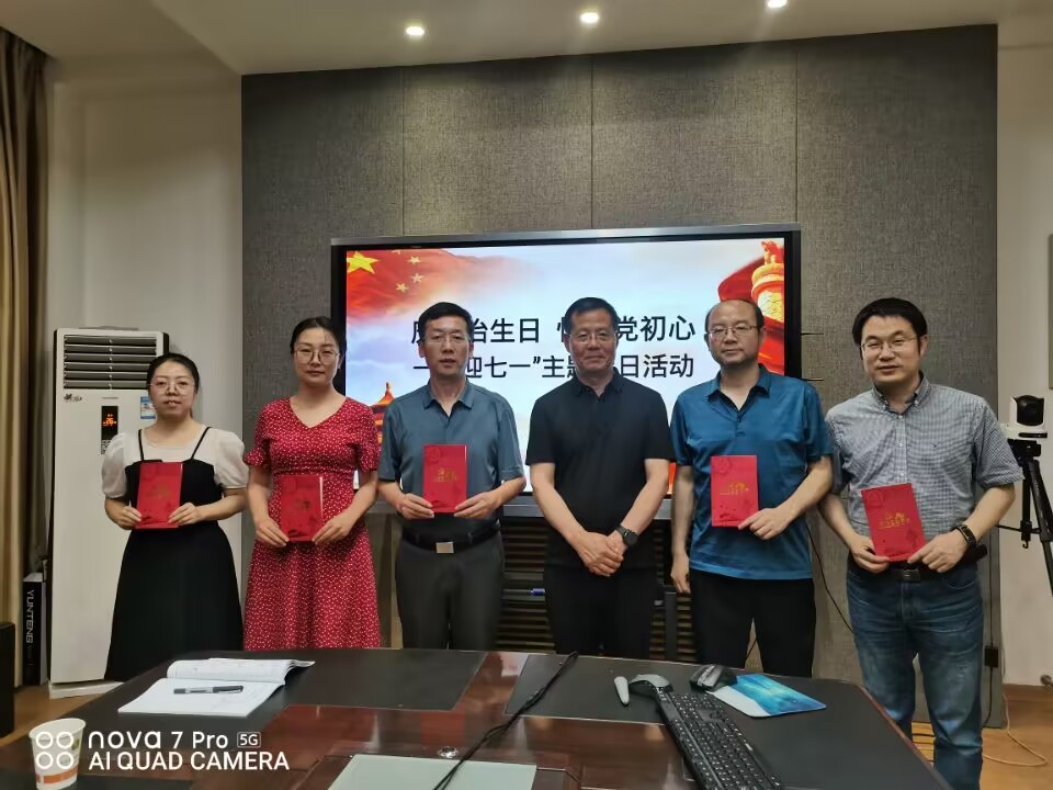 86a586f2f5b245d0bcb3b57b286449ac.png 86a586f2f5b245d0bcb3b57b286449ac.png