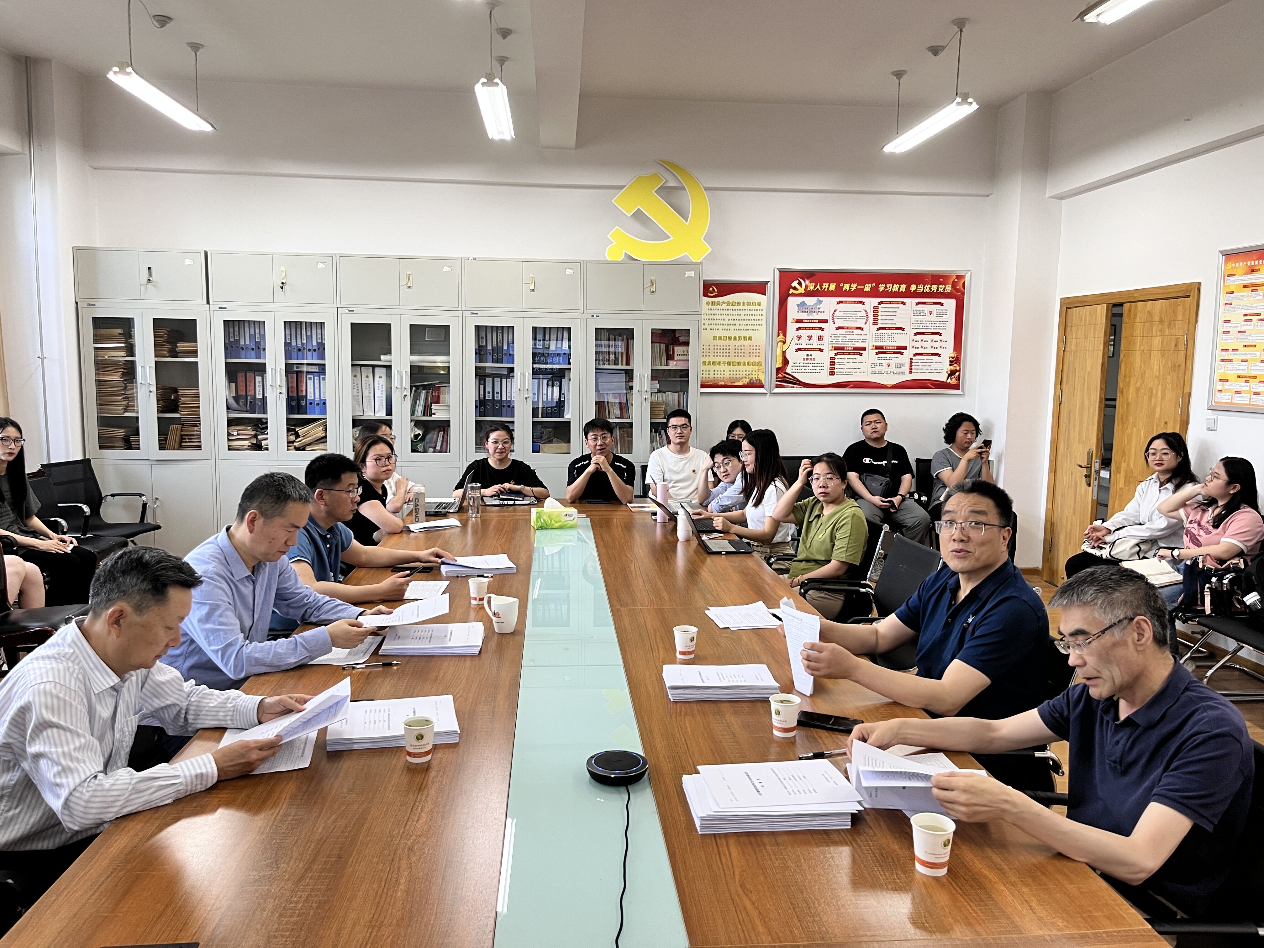 f0fbfb2ec8274e4c9869e89f031b55df.jpg f0fbfb2ec8274e4c9869e89f031b55df.jpg