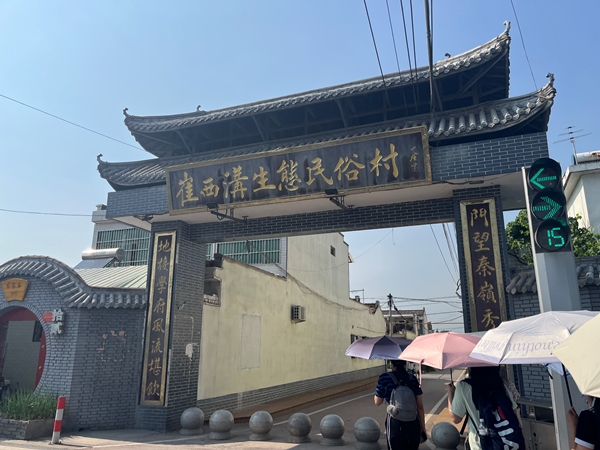 8749cff4f6834faabfd833a91aa25e8f.jpg 2.jpg