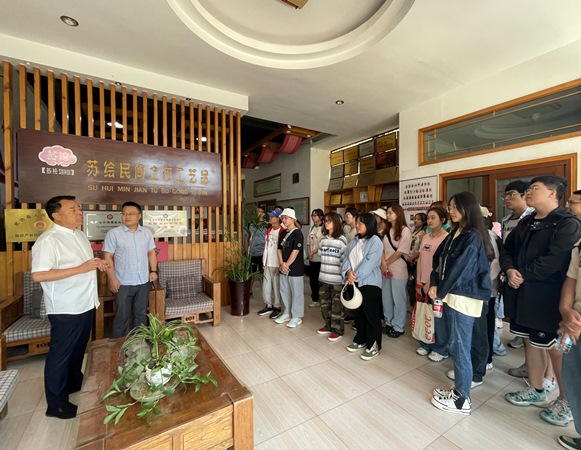 ea31eb271e6742d9b1a43fa7a1255590.jpg 1.jpg