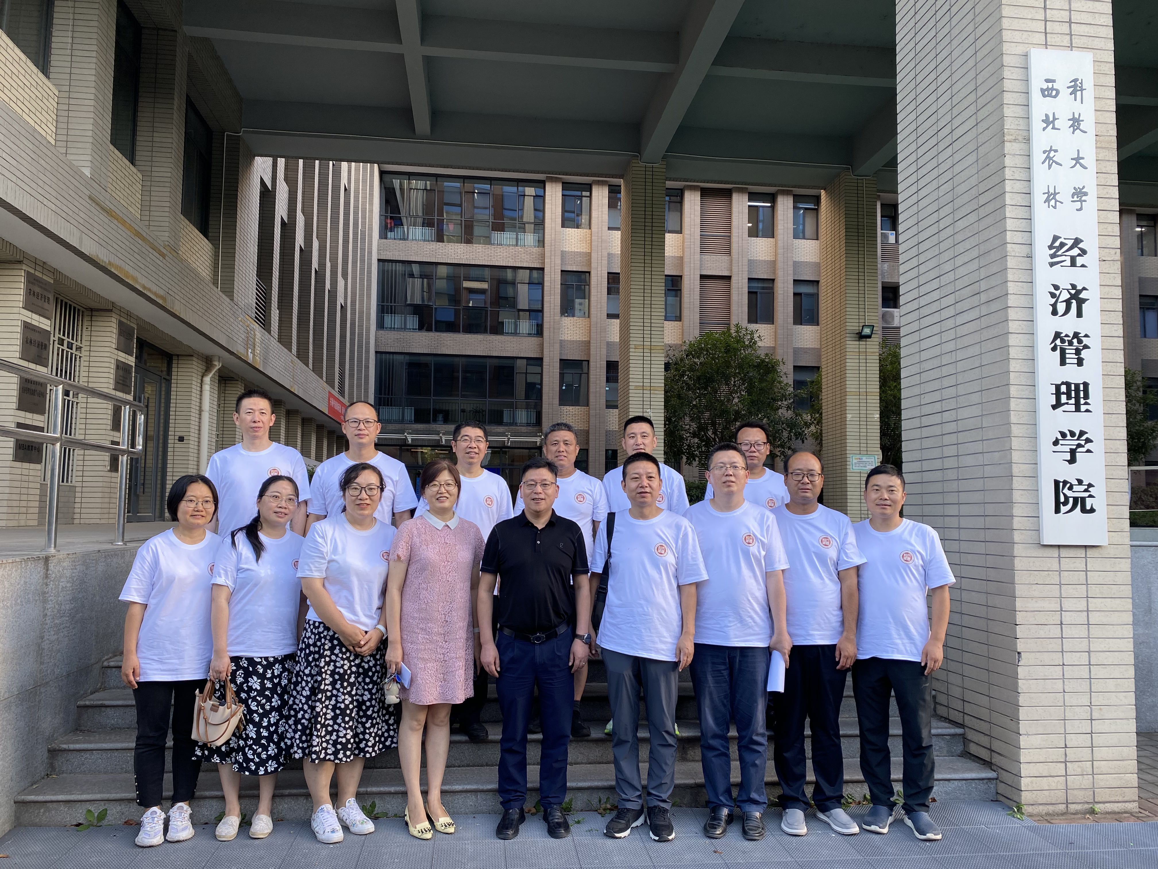 a8aebdb39e064e35b67a4664c2b93ff3.jpg a8aebdb39e064e35b67a4664c2b93ff3.jpg