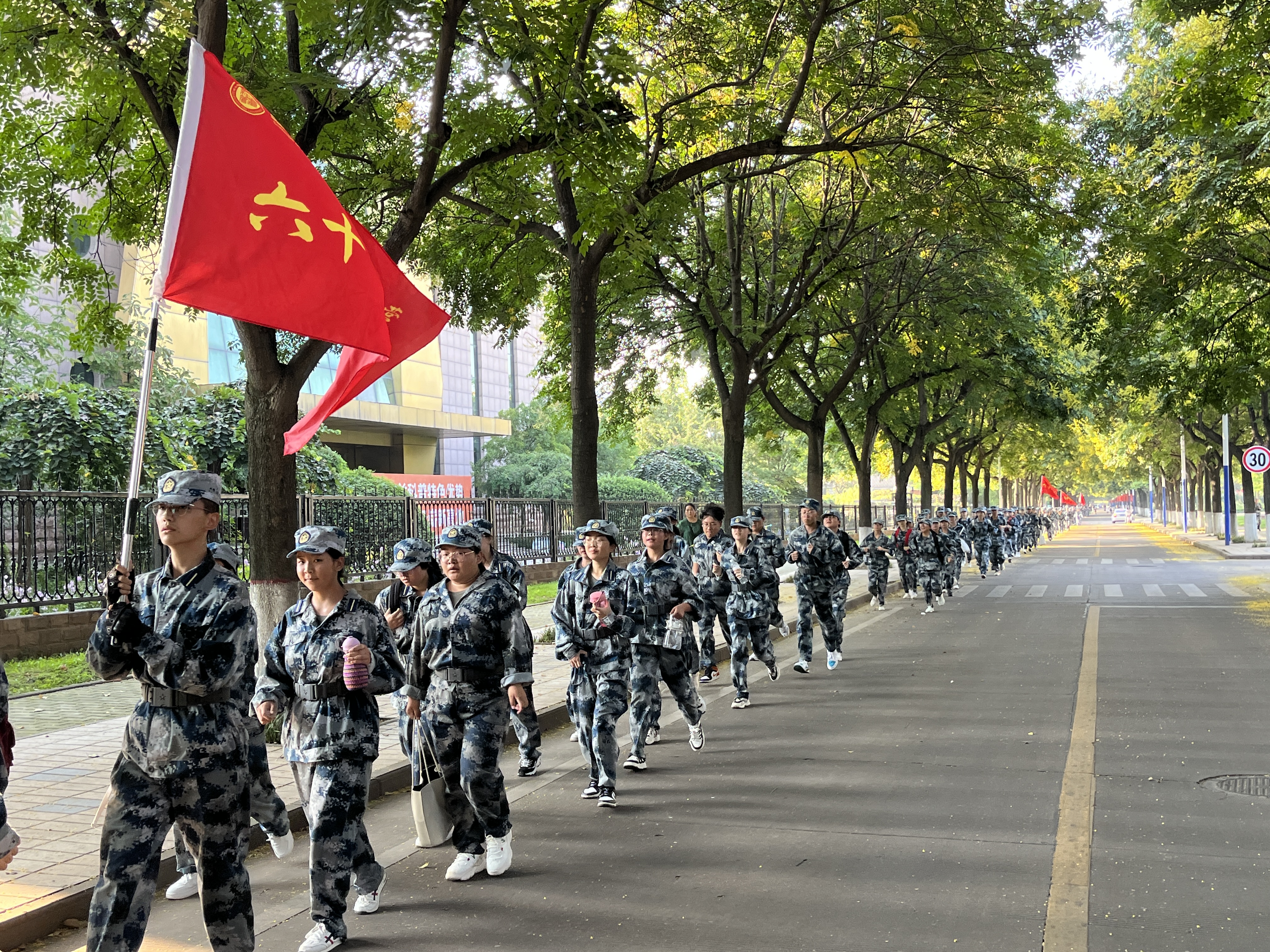 78e034d20c1146b384d24551c216c41f.jpg 78e034d20c1146b384d24551c216c41f.jpg